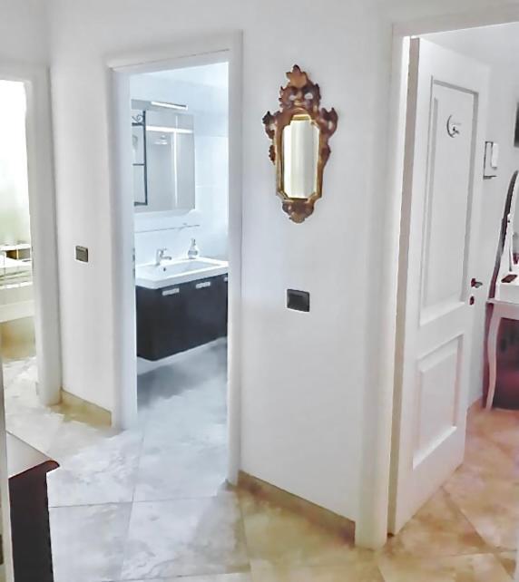 B&B Il Riccio Tirano Eksteriør billede